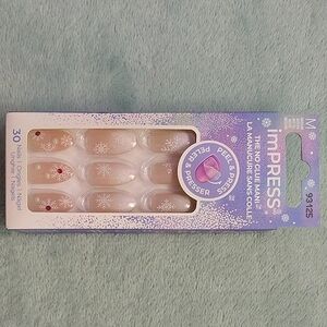 inPRESS Snowflake press on nails. NIB